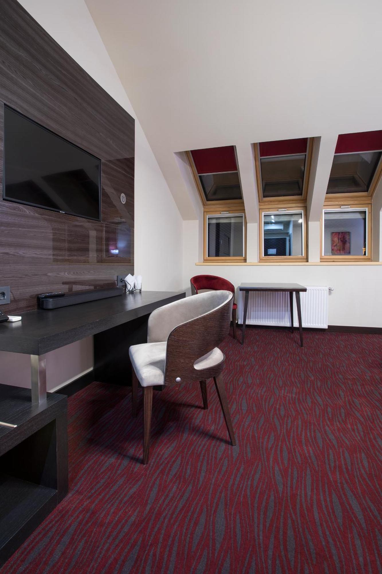 The Fifth Floor By Old Town Hotel Timisoara Exterior photo